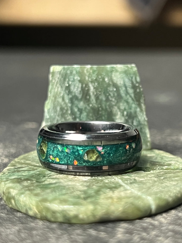 The Empress - An Eastern-Inspired Ring of Royalty